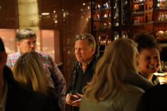 6A4A1904-1